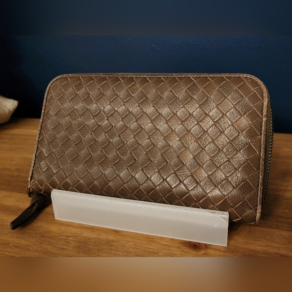 Bottega Veneta Long Zip Wallet